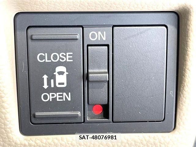 Honda N BOX 2019-06 6909733-6