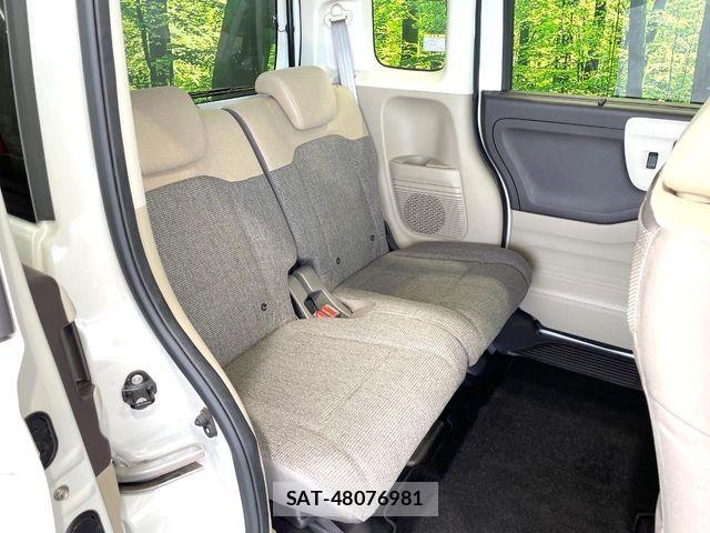 Honda N BOX 2019-06 6909733-8