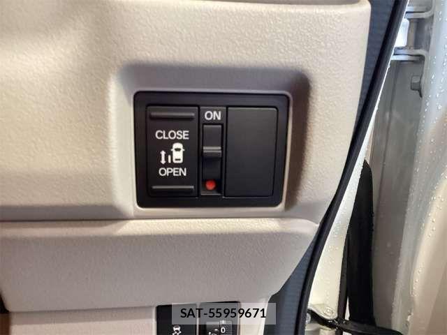 Honda N BOX 2026-03 6909633-5