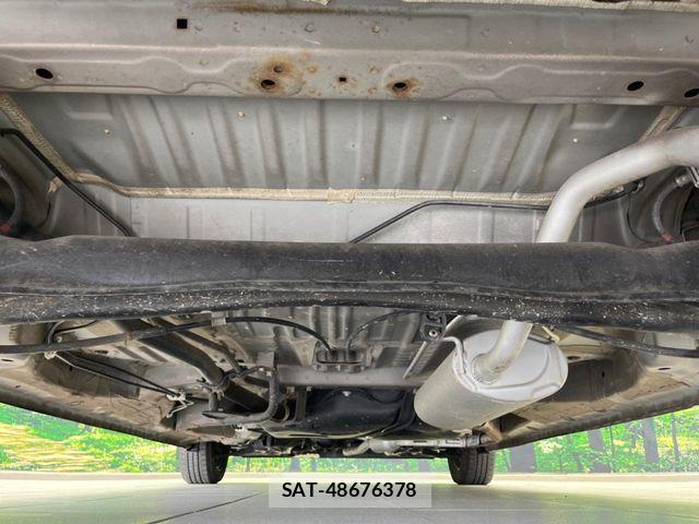 Honda N BOX 2020-03 6909753-18