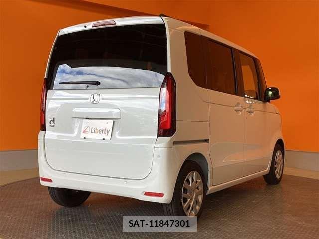 Honda N BOX 2026-03 6909671-8