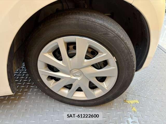 Honda N BOX 2023-04 6909708-15