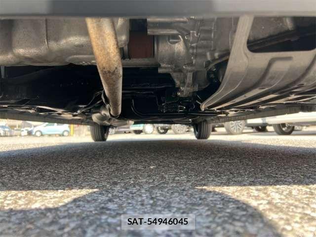Honda N BOX 2016-11 6909756-16