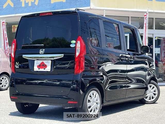 Honda N BOX 2020-03 6909729-2