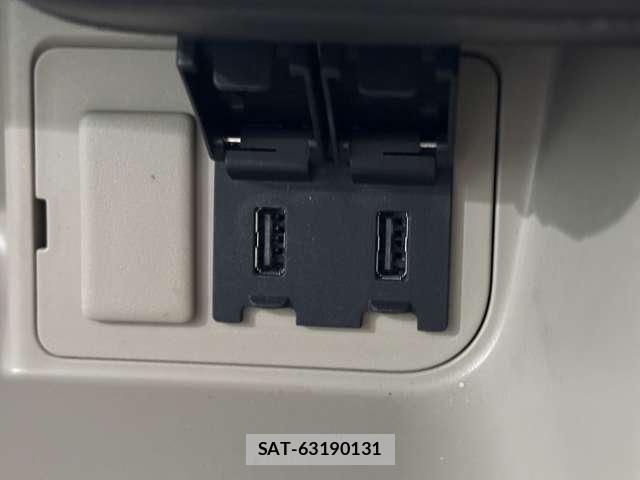 Honda N BOX 2020-10 6909772-26