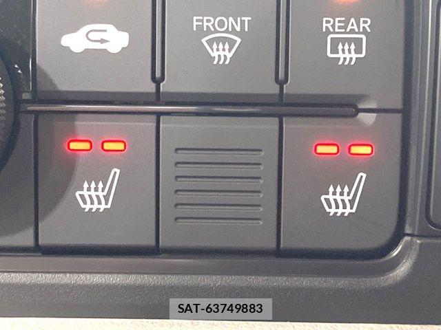 Honda N BOX 2024-11 6909615-4