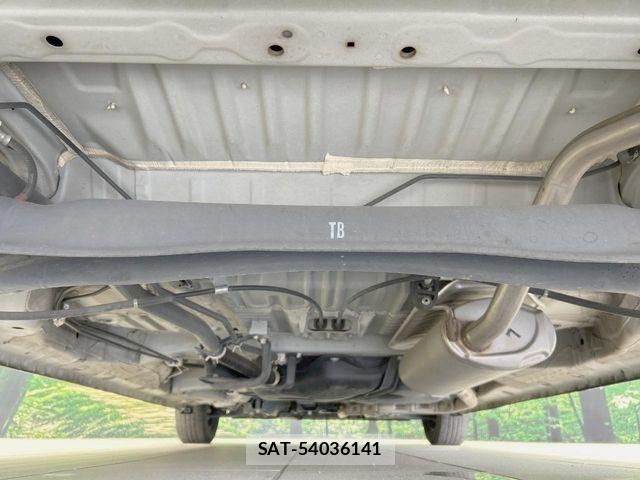 Honda N BOX 2018-08 6909786-18