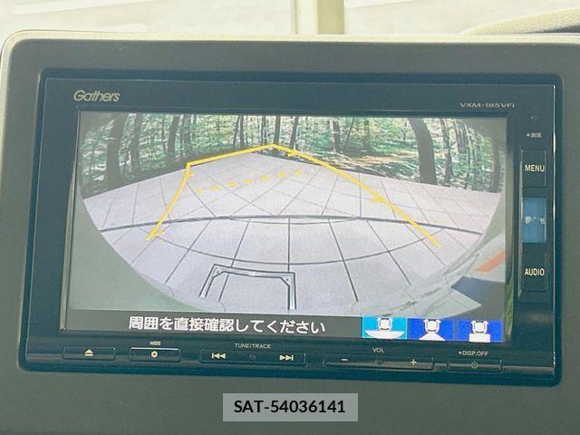 Honda N BOX 2018-08 6909786-3