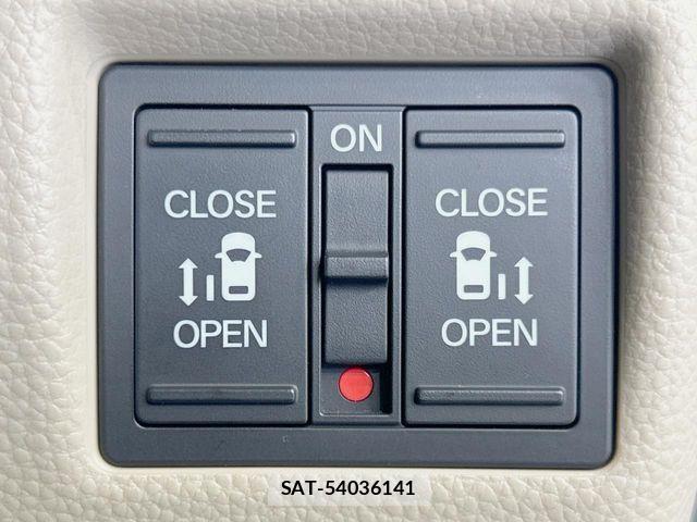 Honda N BOX 2018-08 6909786-4