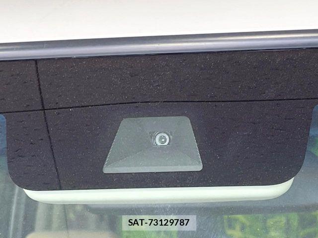 Honda N BOX 2021-03 6996115-2