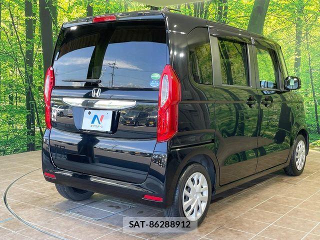Honda N BOX 2017-09 6996129-16