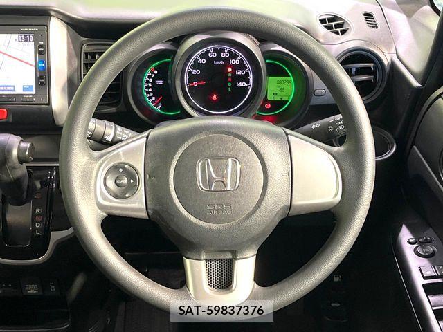 Honda N BOX 2016-10 6996168-11