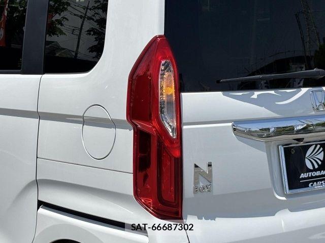 Honda N BOX 2019-07 6996071-24