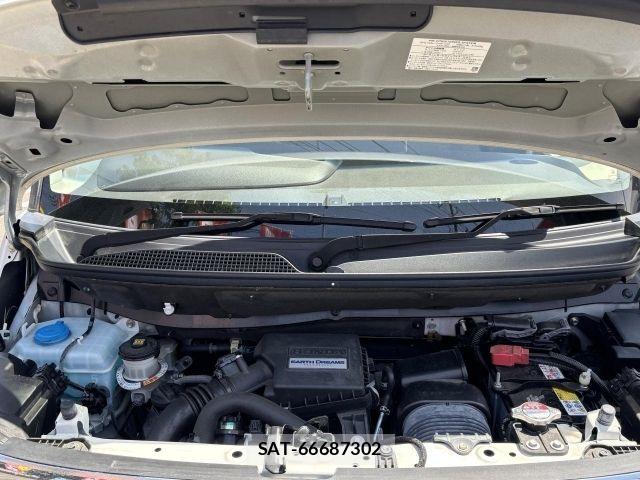 Honda N BOX 2019-07 6996071-26