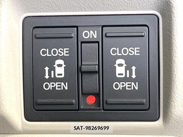 Honda N BOX 2025-04 6996035-5