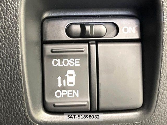 Honda N BOX 2015-03 6996118-4