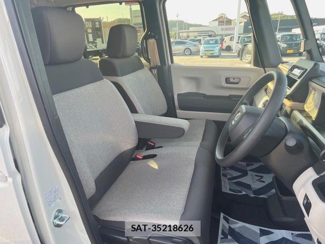 Honda N BOX 2024-11 6996063-9