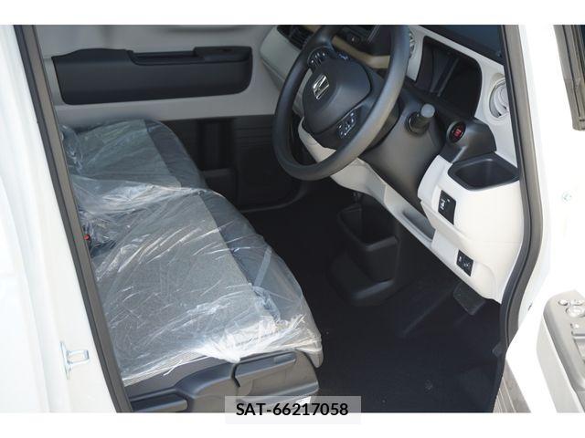 Honda N BOX 2025-07 6996034-16
