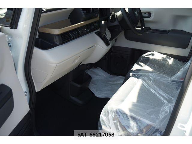 Honda N BOX 2025-07 6996034-18