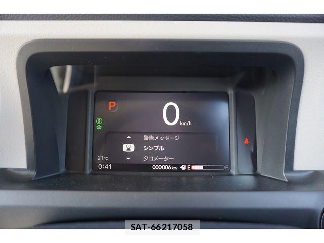 Honda N BOX 2025-07 6996034-22