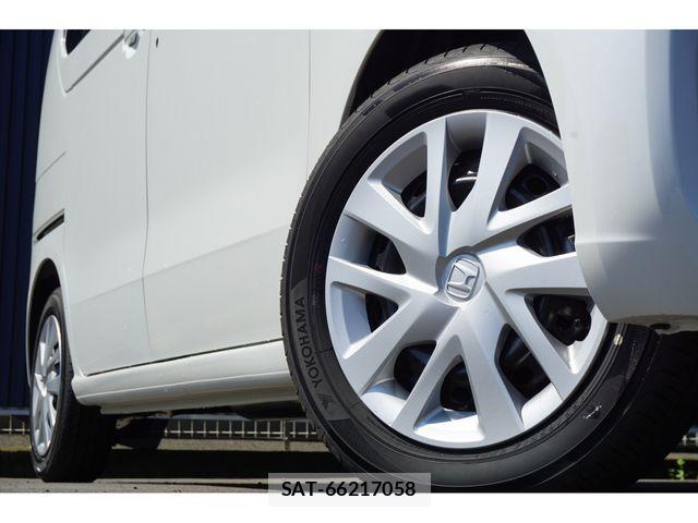 Honda N BOX 2025-07 6996034-5