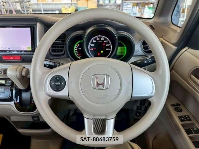 Honda N BOX 2014-03 6996128-21