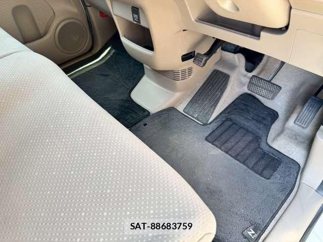 Honda N BOX 2014-03 6996128-25