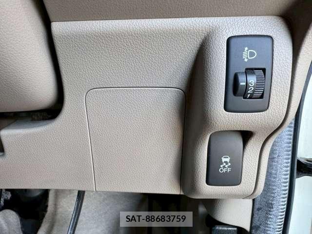 Honda N BOX 2014-03 6996128-28