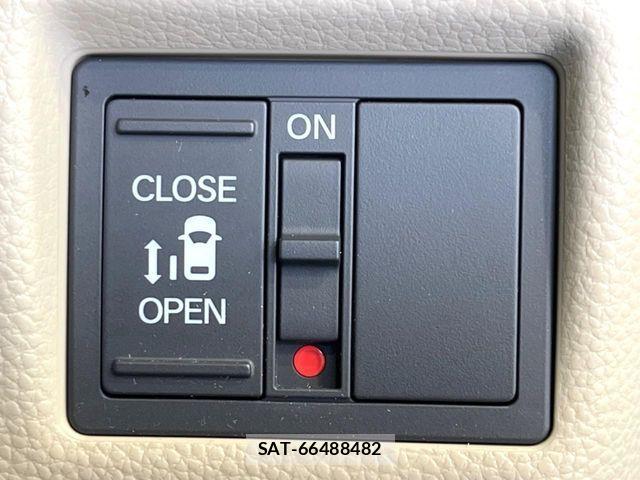 Honda N BOX 2017-10 6996162-3
