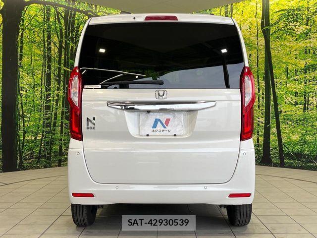 Honda N BOX 2022-04 6996143-14