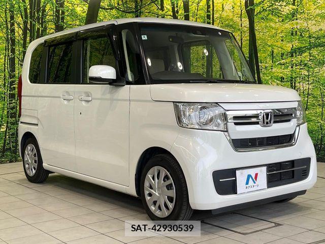 Honda N BOX 2022-04 6996143-15