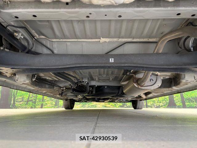 Honda N BOX 2022-04 6996143-18
