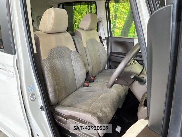 Honda N BOX 2022-04 6996143-8