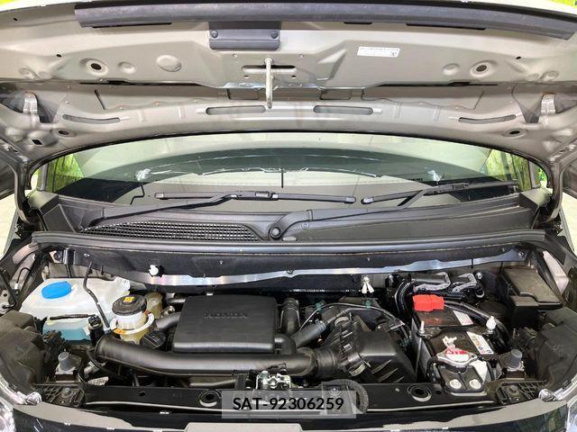Honda N BOX 2026-03 6996077-17