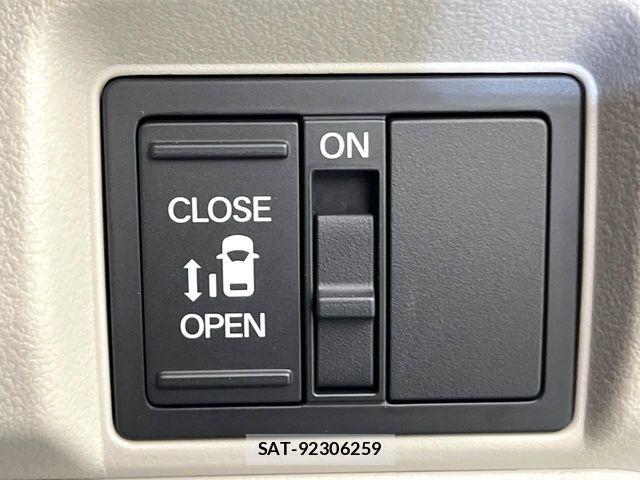 Honda N BOX 2026-03 6996077-4