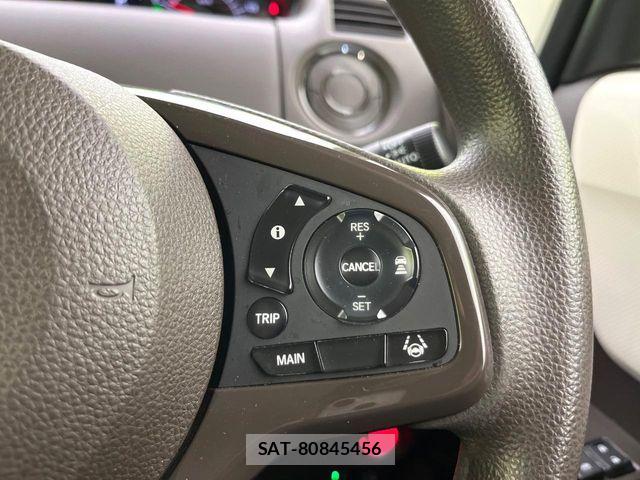 Honda N BOX 2023-04 6996116-5
