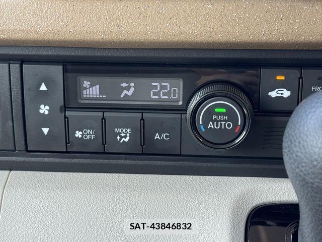 Honda N BOX 2024-05 7021004-8