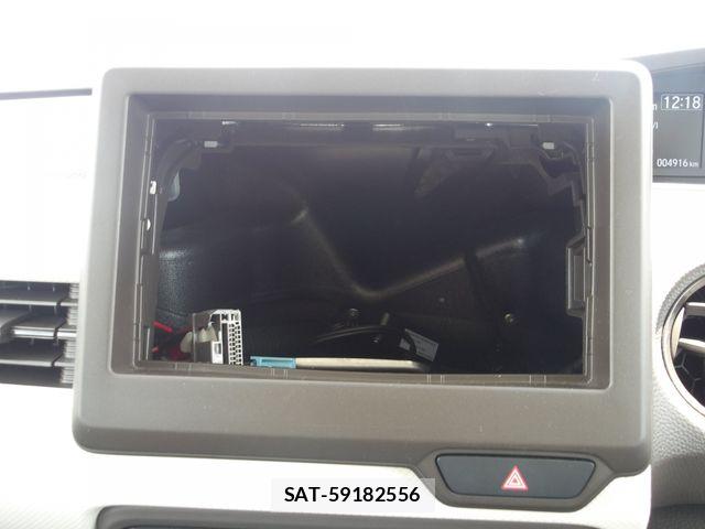 Honda N BOX 2022-02 7021002-4