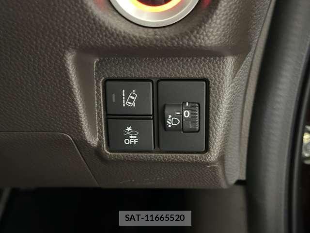 Honda N BOX 2021-04 7021017-15