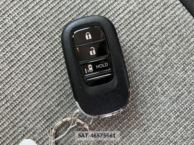 Honda N BOX 2024-05 7021009-28