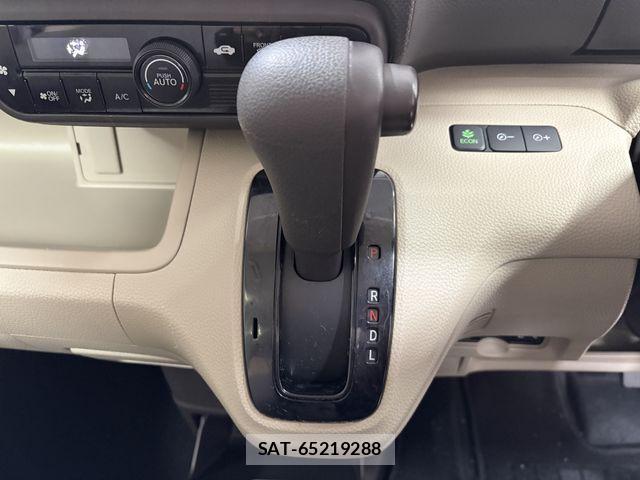 Honda N BOX 2019-01 7021029-22