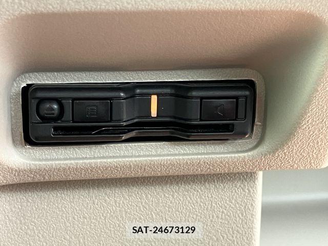 Honda N BOX 2024-05 7021008-19