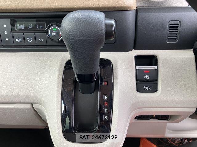 Honda N BOX 2024-05 7021008-23