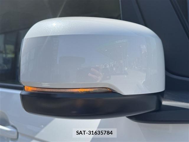 Honda N BOX 2024-05 7021006-19