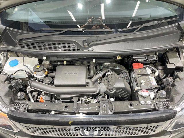 Honda N BOX 2024-11 7020989-17