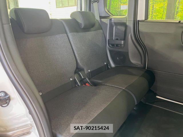 Honda N BOX 2026-04 7020990-9
