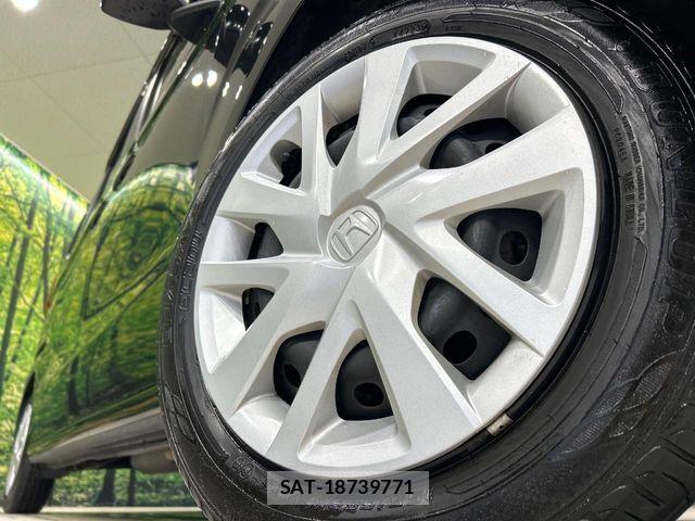 Honda N BOX 2019-06 7059805-11