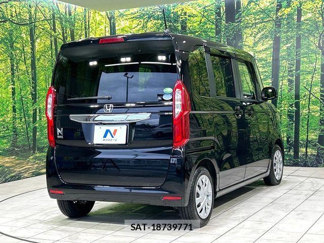 Honda N BOX 2019-06 7059805-16