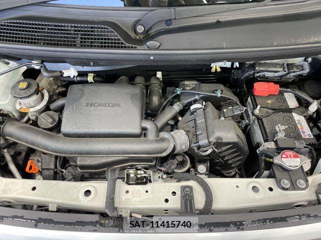 Honda N BOX 2023-09 7059791-17
