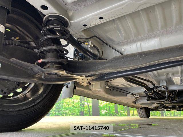 Honda N BOX 2023-09 7059791-19